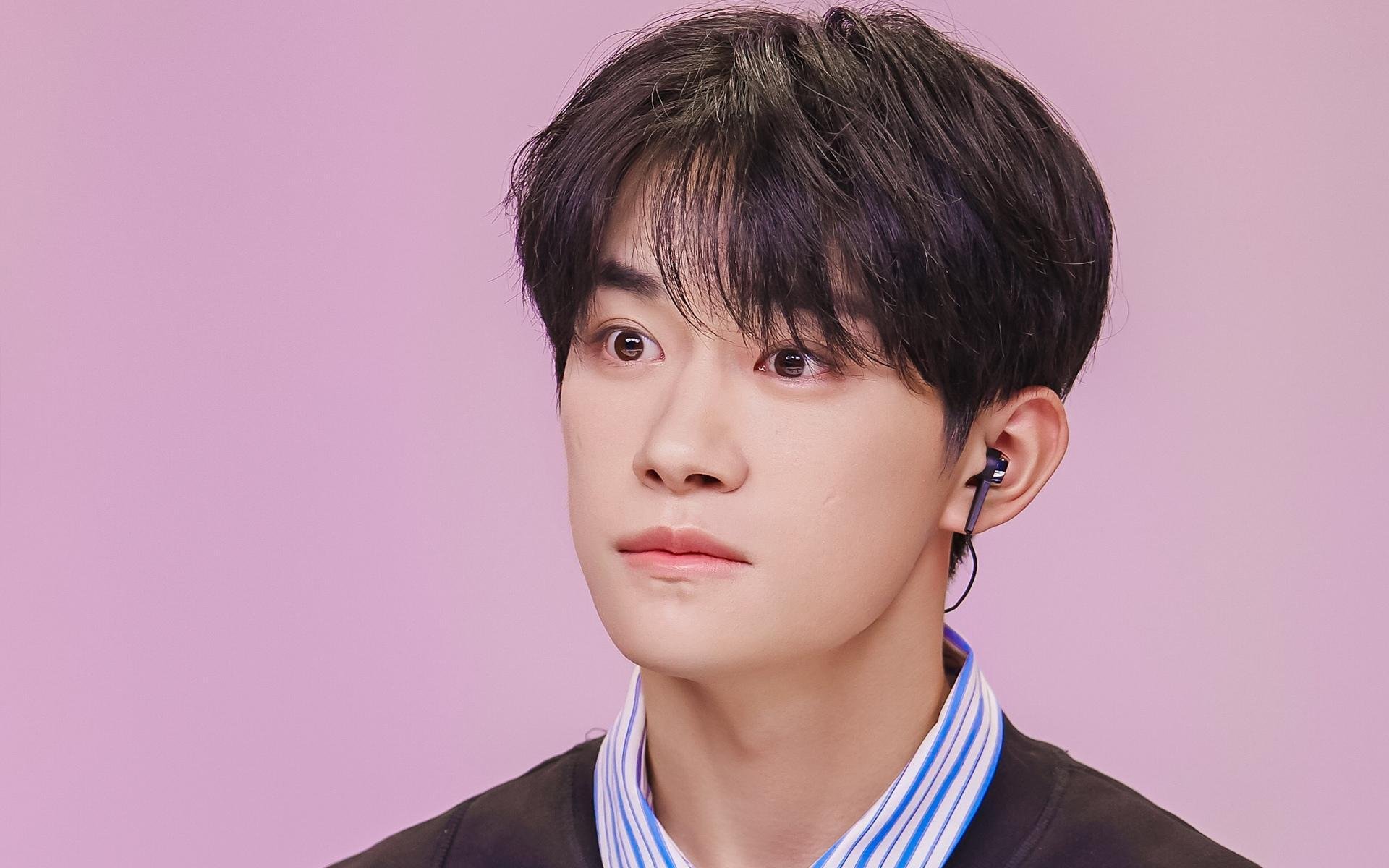 曼城势必击败卡迪夫城,稳居榜首,曼城对战