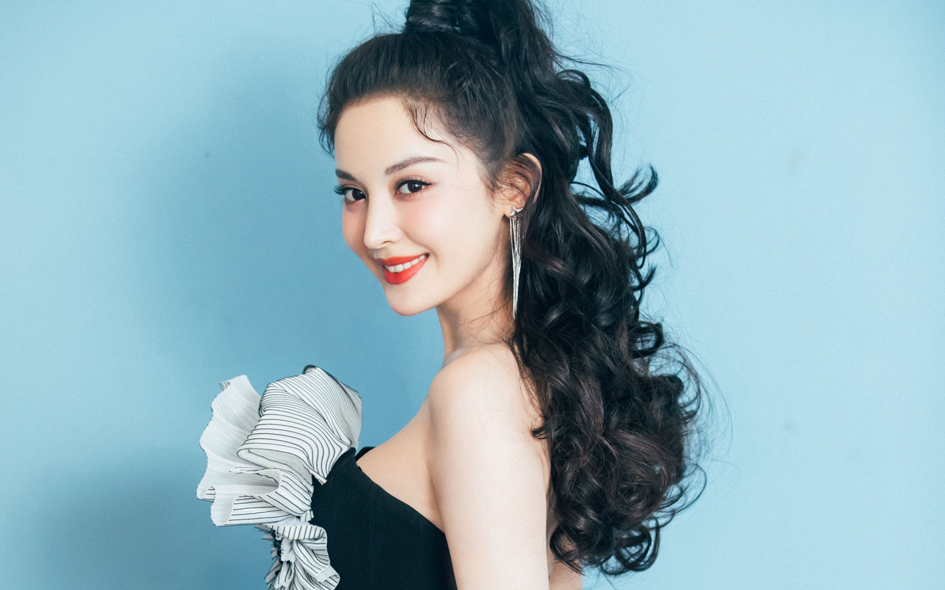 马赛在法甲联赛中获得亚军，法甲马赛对第戎