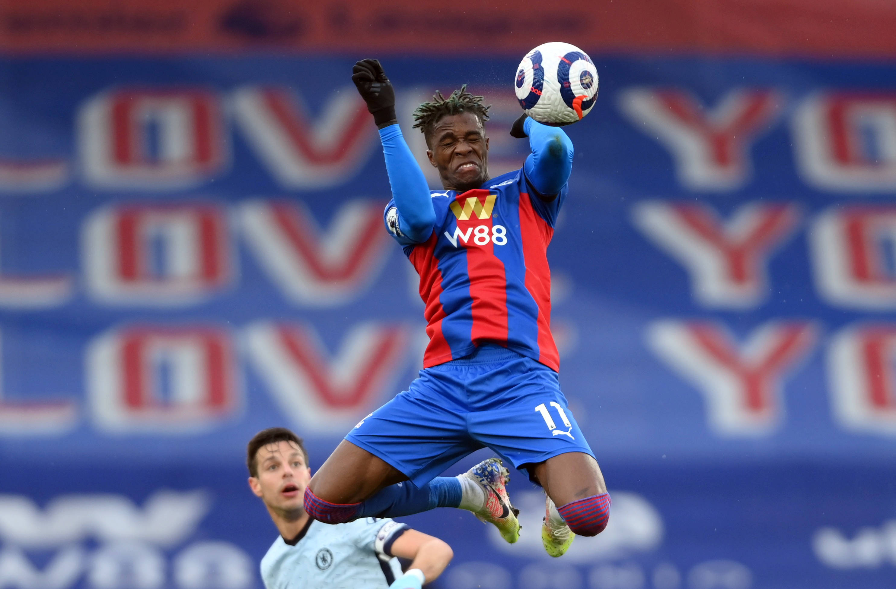 关于b体育下载:英超的门将之争：谁是最佳守护者的信息