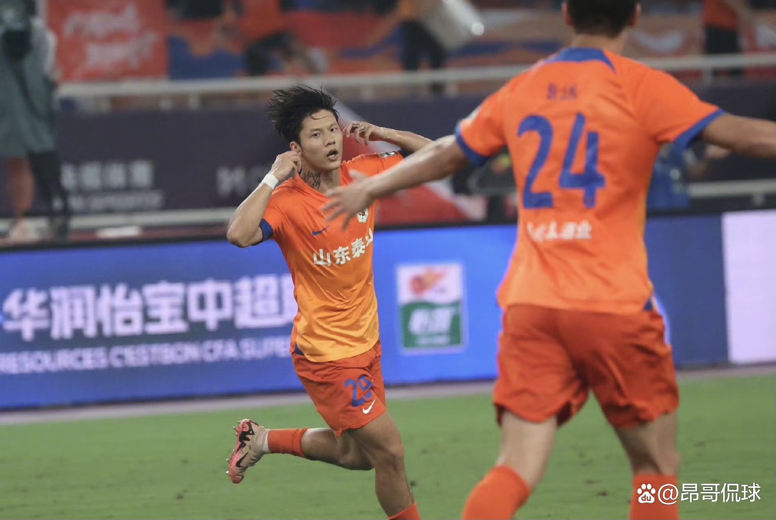 B体育APP:中超外援巨星云集,联赛竞争激烈升级的简单介绍 B体育APP:中超外援巨星云集,联赛竞争激烈升级的简单介绍