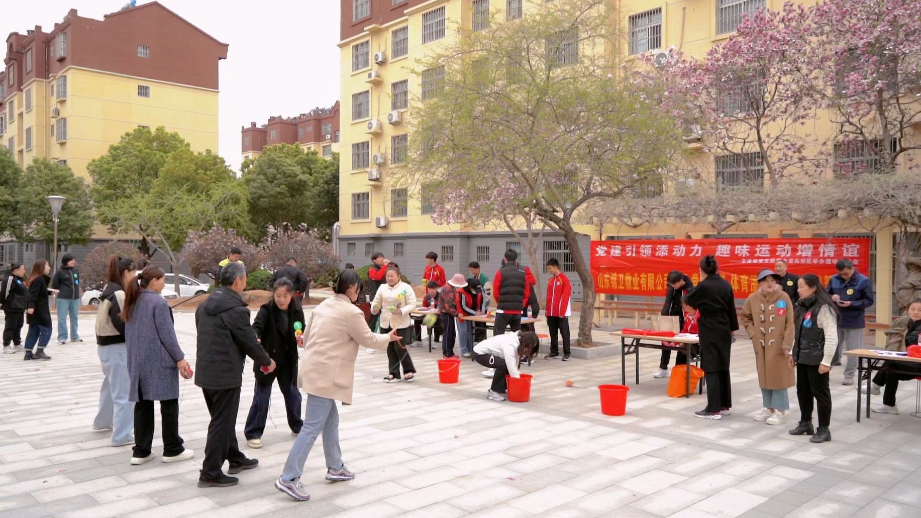 B体育官网:社区篮球赛掀起热潮,全民参与共享运动乐趣的简单介绍 B体育官网:社区篮球赛掀起热潮,全民参与共享运动乐趣的简单介绍