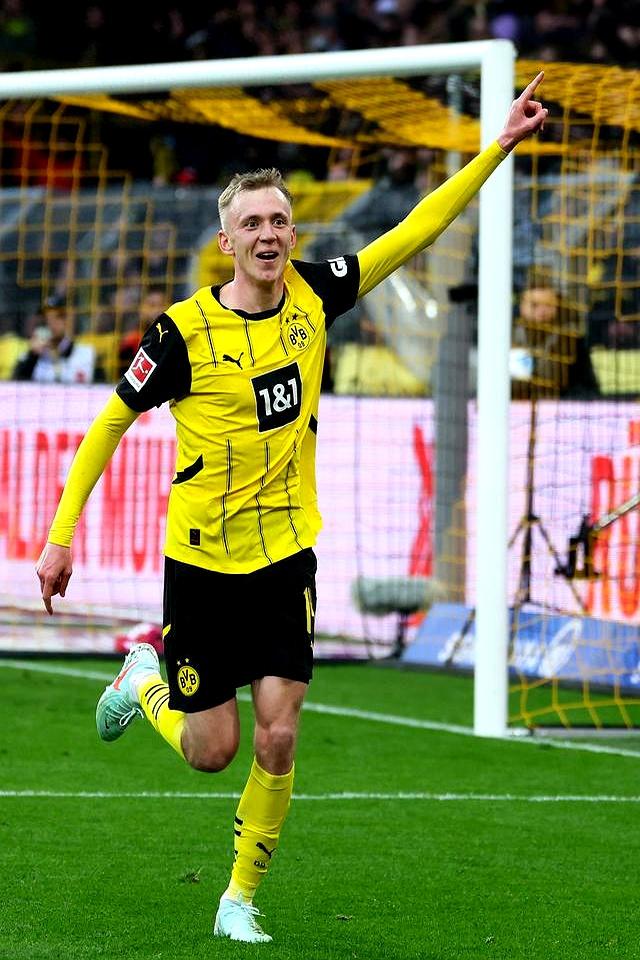 b体育下载:德甲的比赛策略:如何在高压环境下表现的简单介绍 b体育下载:德甲的比赛策略:如何在高压环境下表现的简单介绍