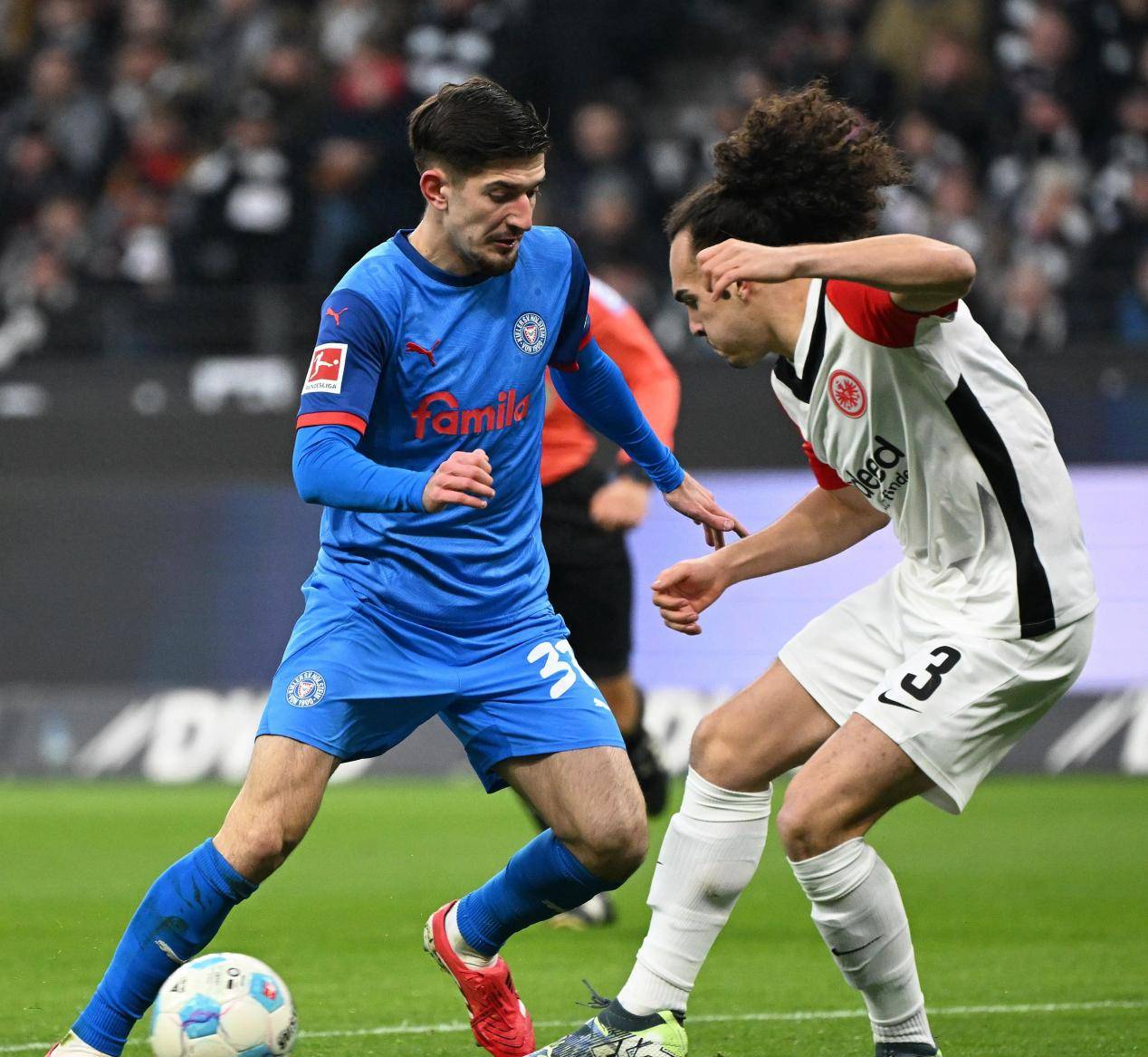 b体育下载:德甲的比赛策略:如何在高压环境下表现的简单介绍 b体育下载:德甲的比赛策略:如何在高压环境下表现的简单介绍